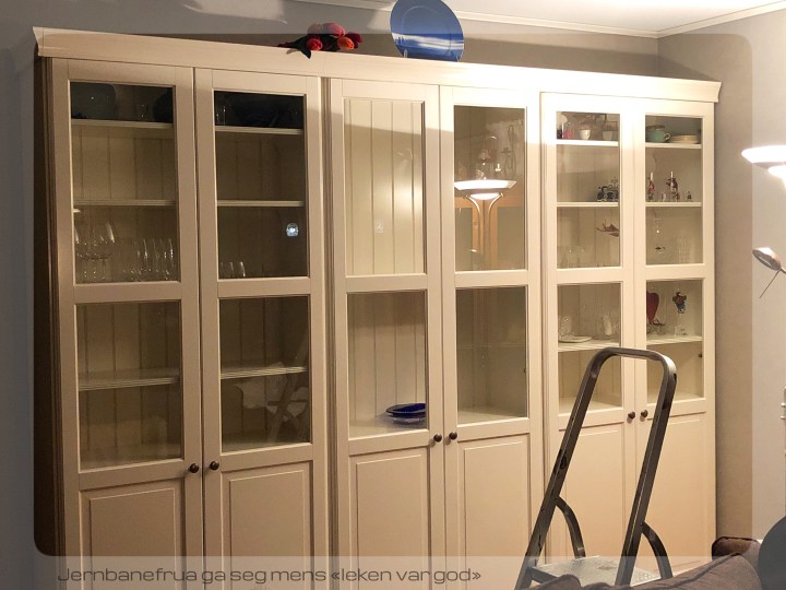 Jernbanefrua ga seg mens leken var god.