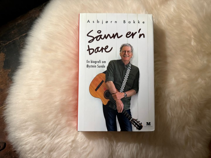 Sånn er’n bare, av Asbjørn Bakke.&nbsp;Bokanmeldelse