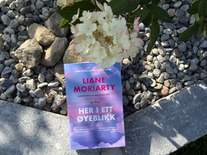 Her i et øyeblikk, av Liane&nbsp;Moriarty
